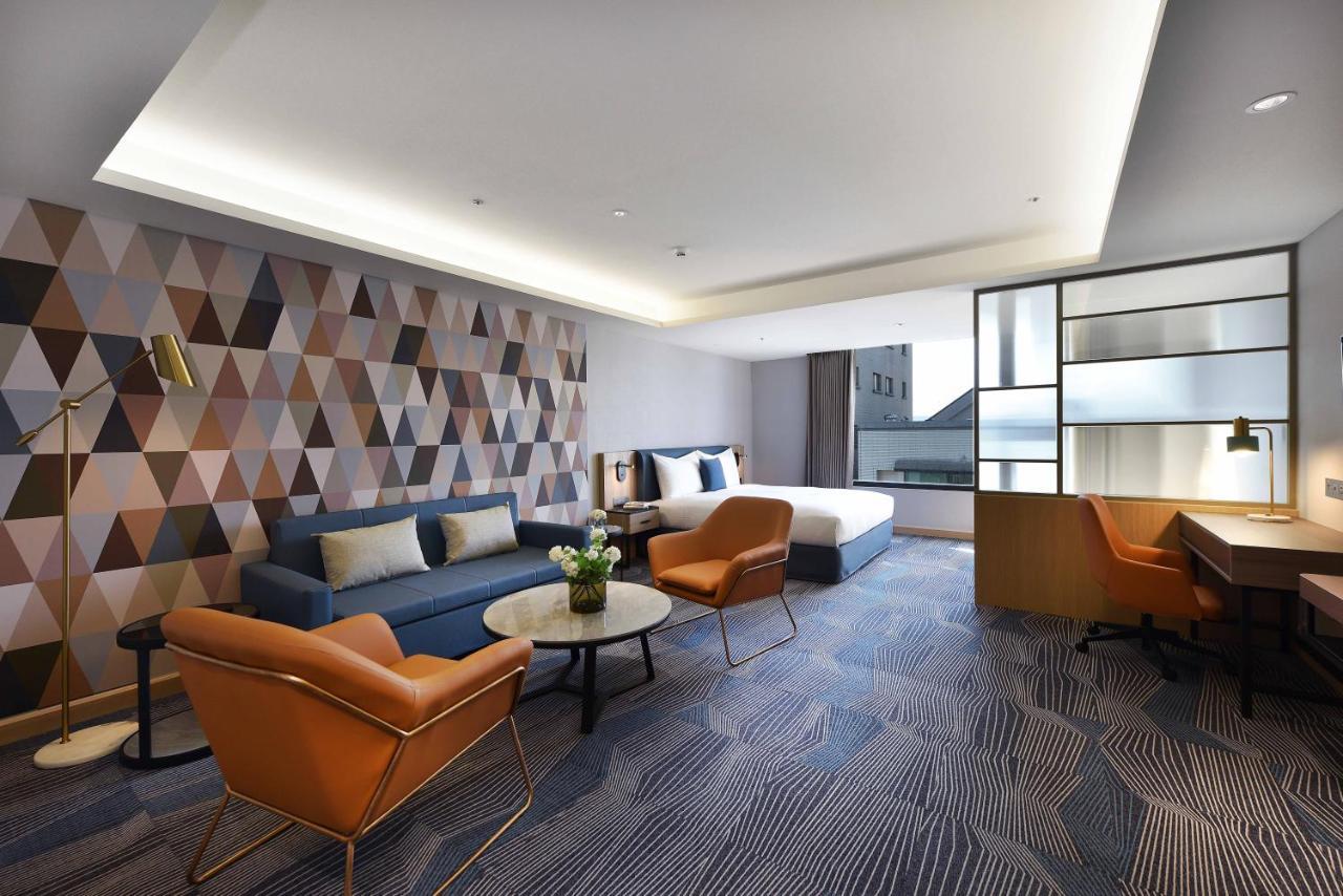 Fullon Poshtel - Kaohsiung Ξενοδοχείο Εξωτερικό φωτογραφία